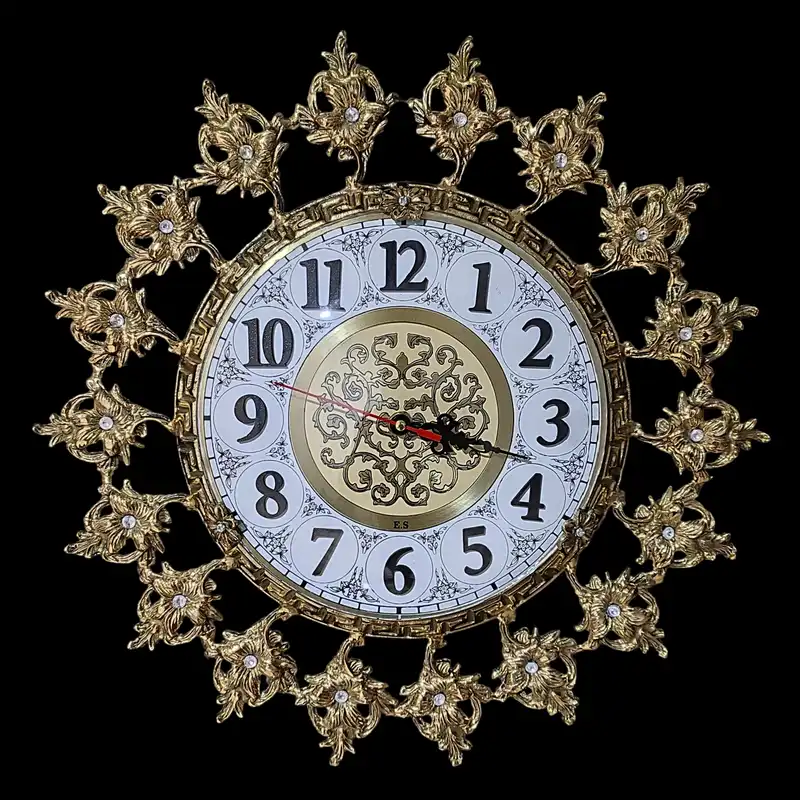 ساعت برنجی مدل رایکا