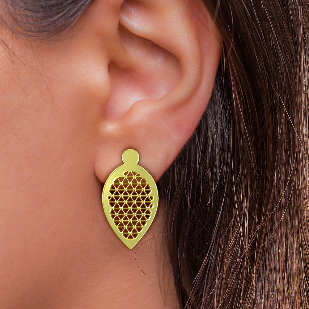 گوشواره طلا 18 عیار زنانه مدوپد مدل هندسی کد GA1-13775