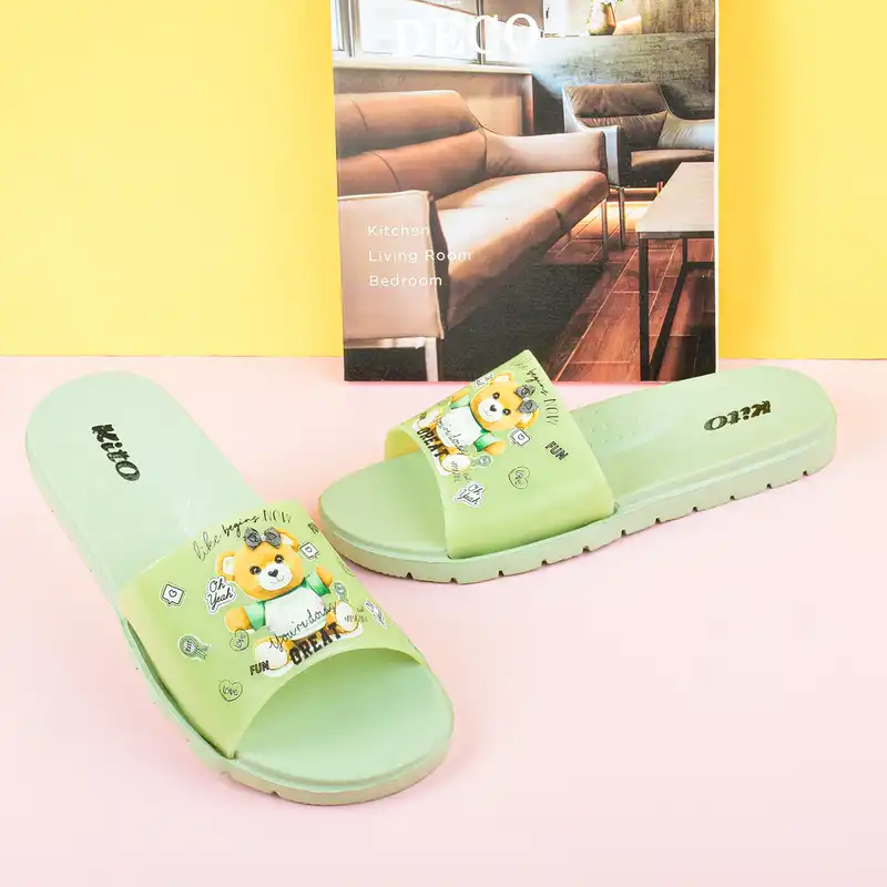 دمپایی زنانه کیتو مدل FUNNY TEDY BEAR GRN.4004