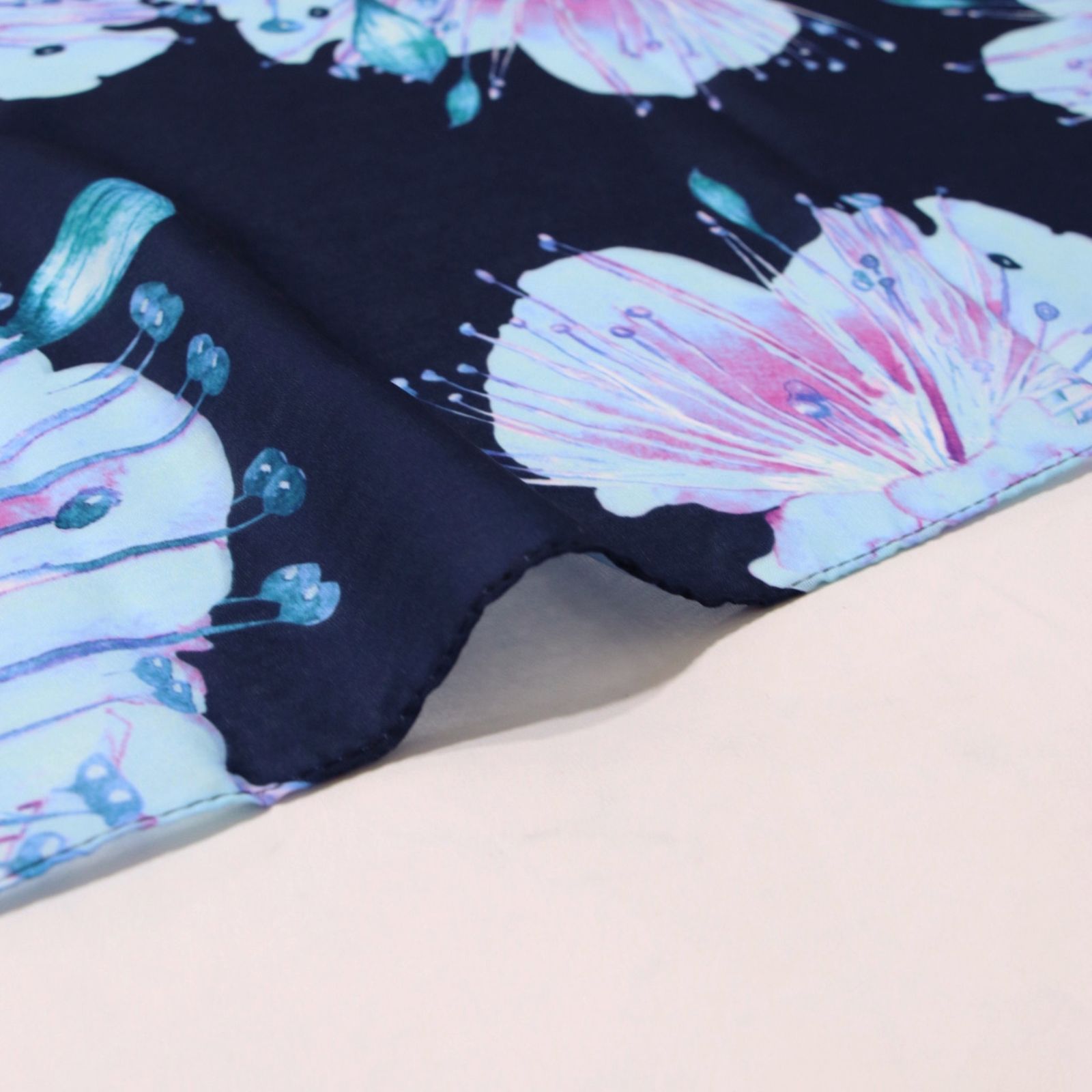 شال زنانه مدل نخی خنک گلدن کد ana-3052 -  - 14