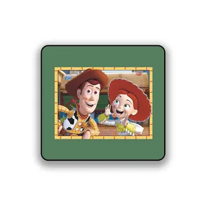 زیر لیوانی طرح داستان اسباب بازی toy story