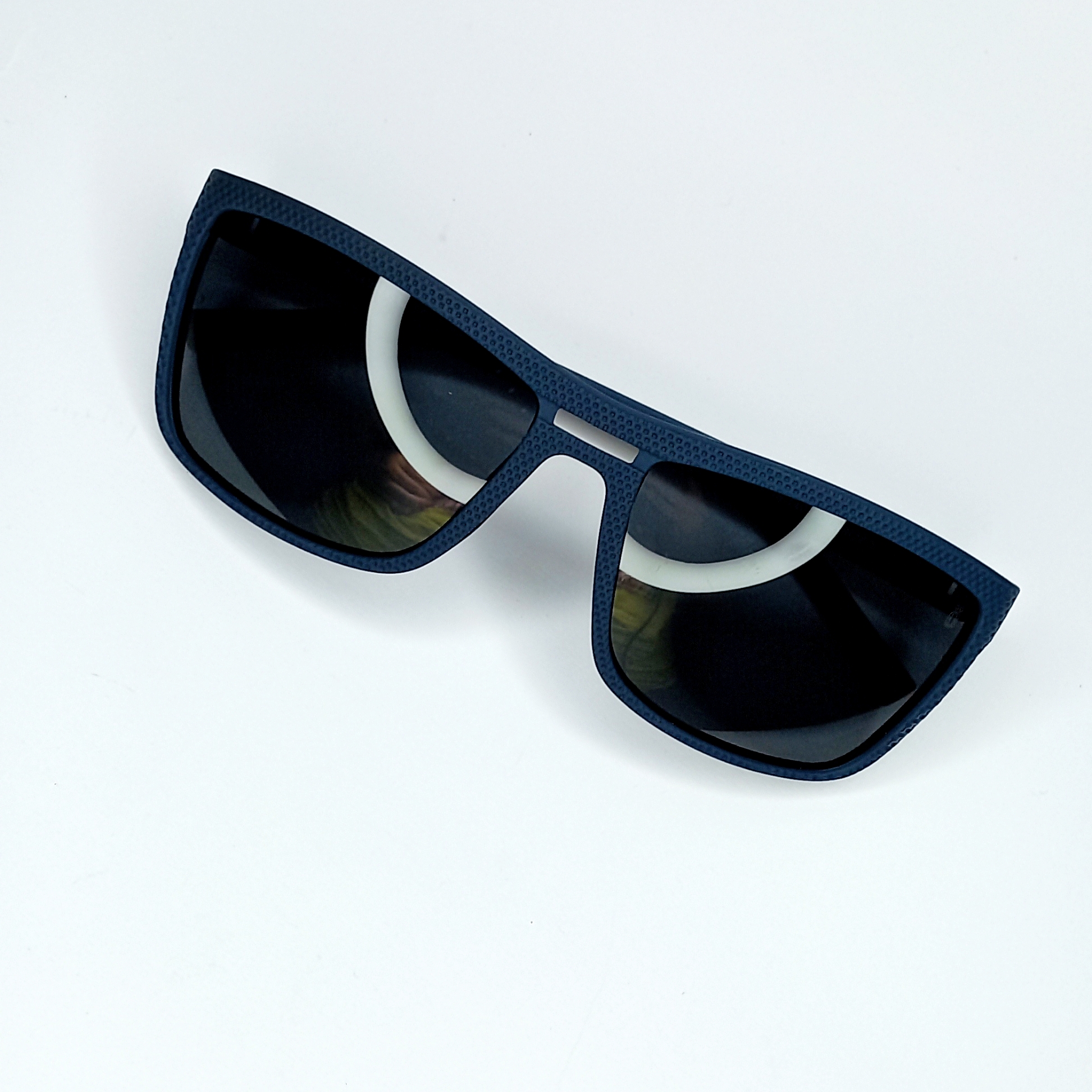عینک آفتابی مردانه اوگا مدل B33 -  - 5