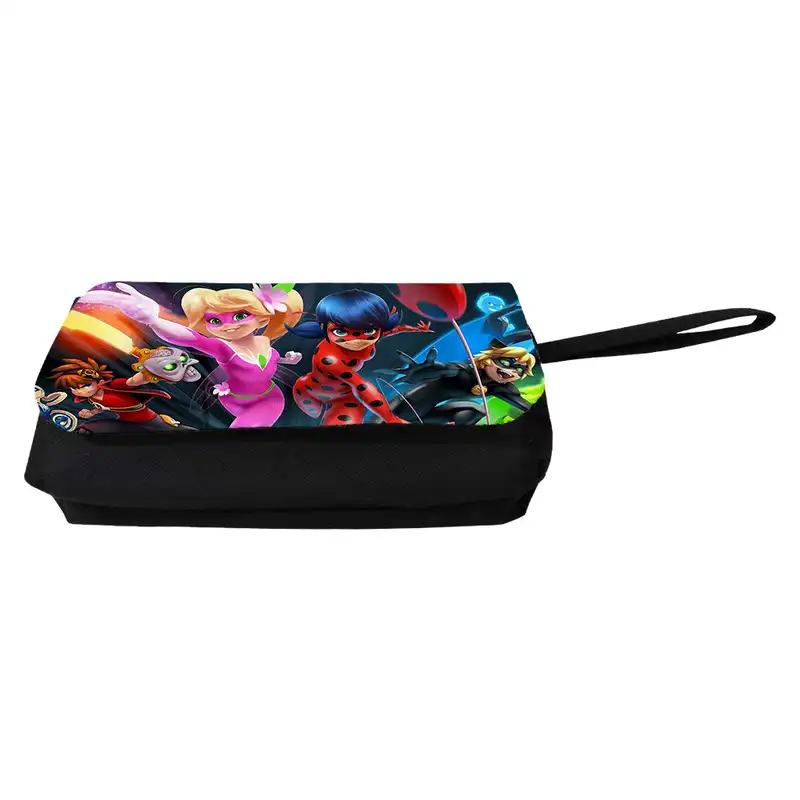 جامدادی مدل دوزیپ طرح دخترکفشدوزکی و پسر گربه ای کد NI67