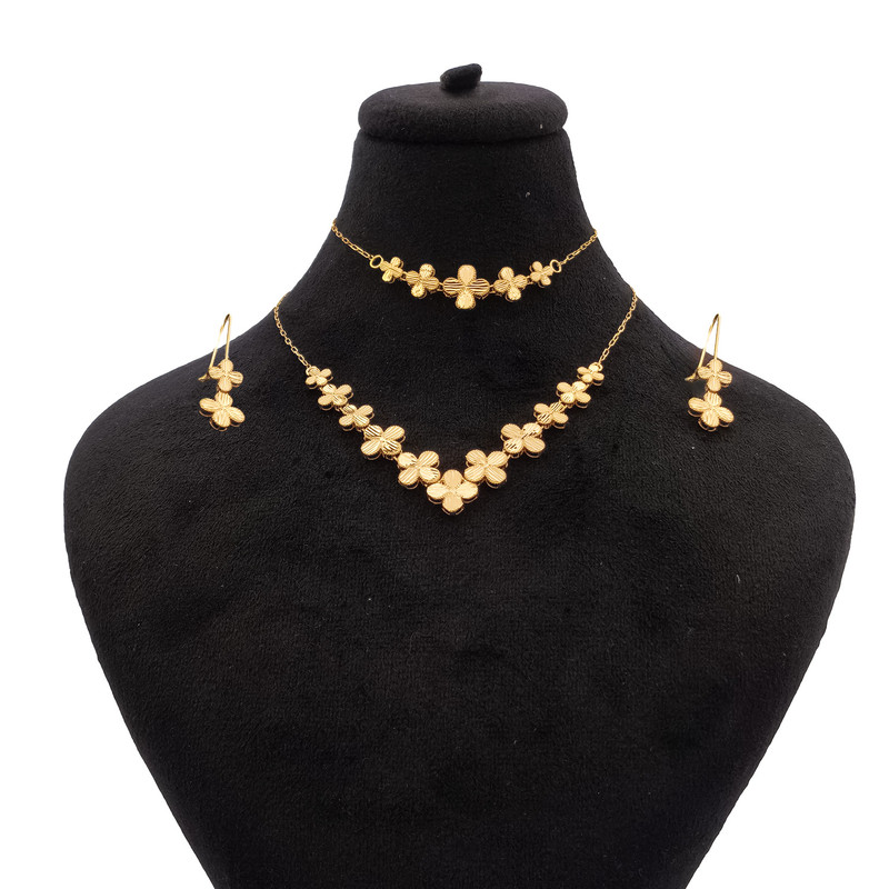 نیم ست طلا کم اجرت 18 عیار زنانه ناریا مدل میتریل کد AZ19-3