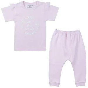 ست تی شرت آستین کوتاه و شلوار نوزادی ارغوان مدل رز