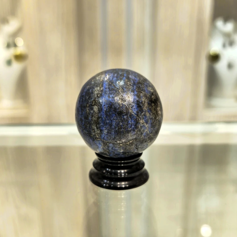 عکس شماره 2 : سنگ راف لاجورد مدل گوی کد aljg1