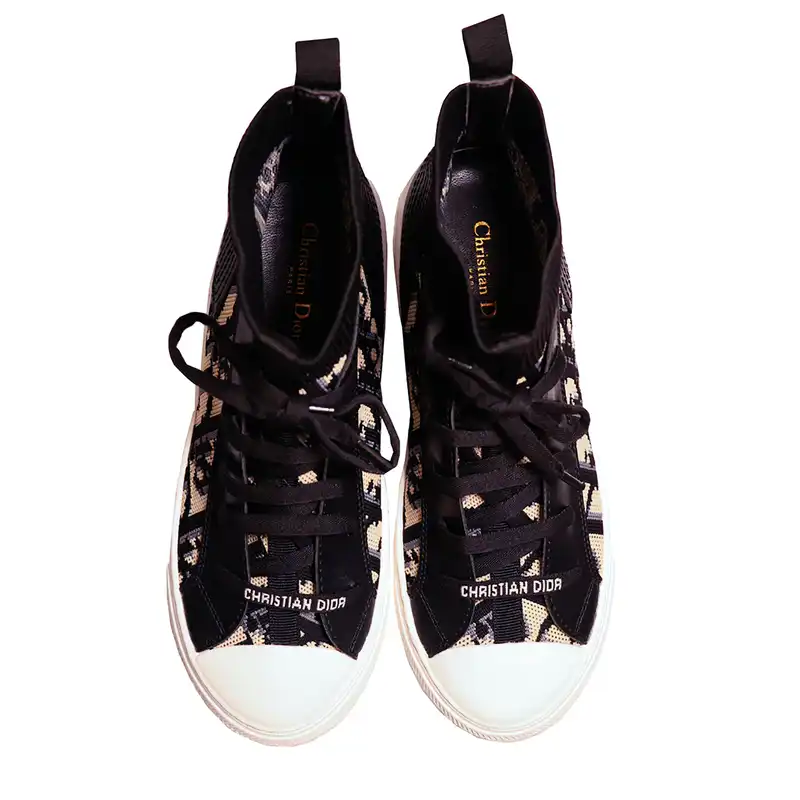 نیم بوت زنانه کد 008