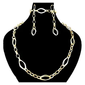 نیم ست طلا 18 عیار زنانه دوست خوب مدل dk1026