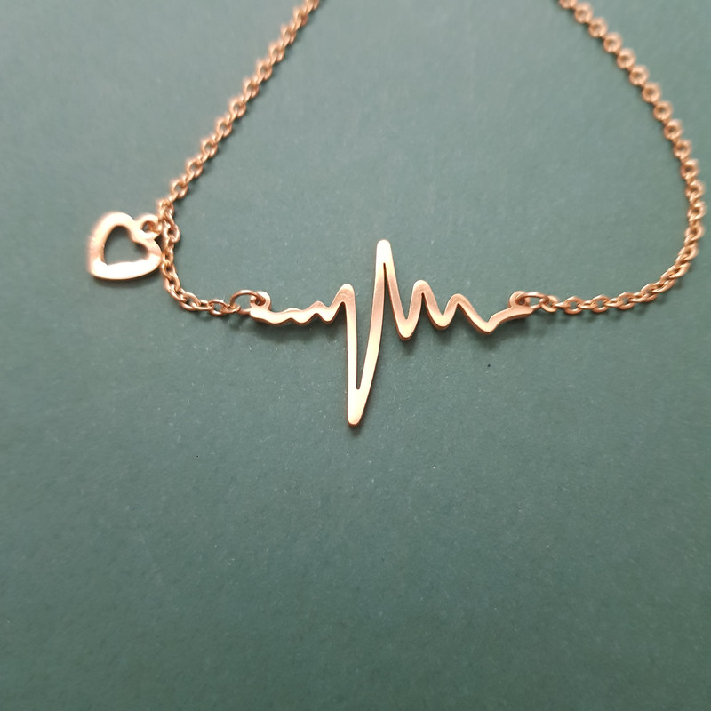 دستبند زنانه مدل ضربان قلب