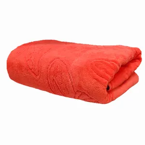 حوله حمام هنر طرح کاترین سایز 70*145 سانتی متر