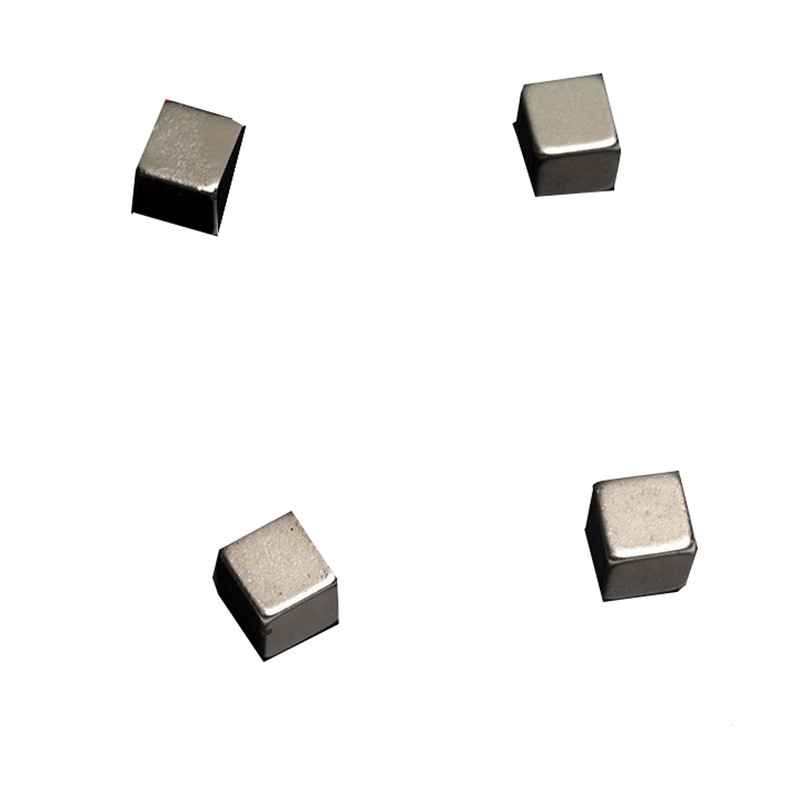 مگنت استیل مکعبی ناگا