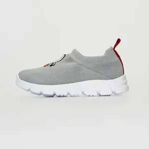 کفش مخصوص دویدن پسرانه ال سی وایکیکی مدل BO10252