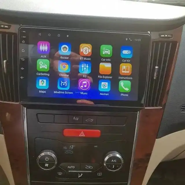 پخش کننده تصویری خودرو ووکس مدل DENA C200PRO مناسب برای دنا