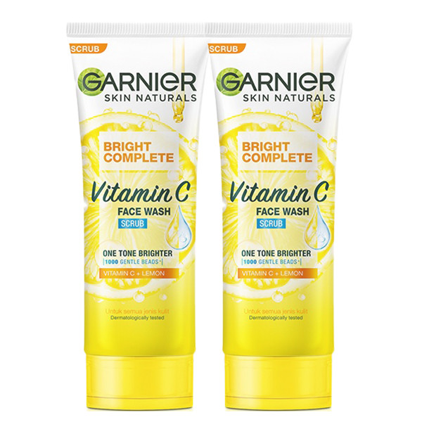 فوم شستشو صورت گارنیه مدل Vitamin C حجم 100 میلی لیتر