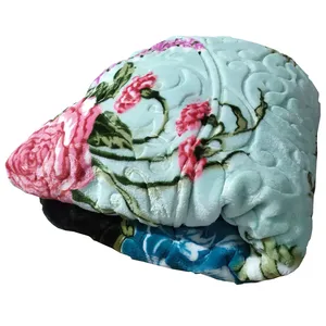 پتو یکنفره گلبافت مدل امبوس برتر کد 137 سایز 160x220 سانتی متر