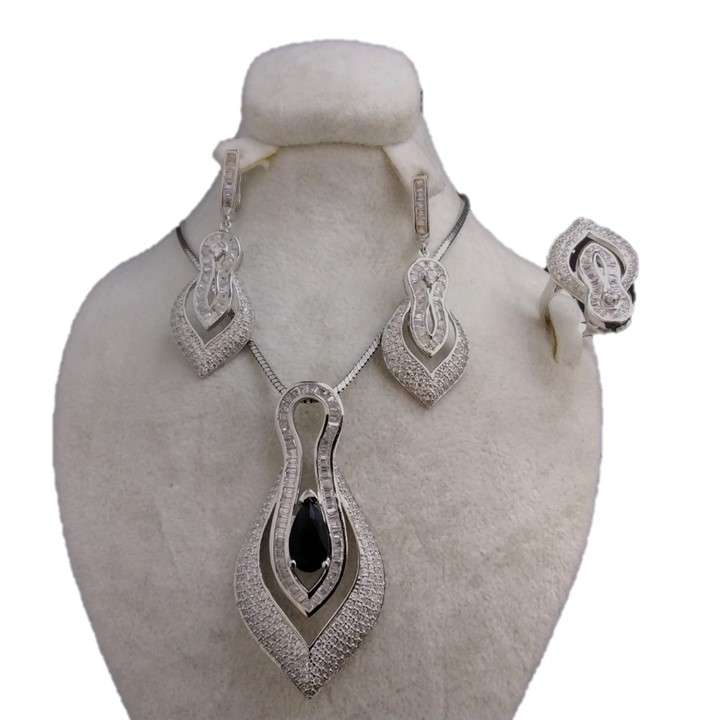 نیم ست نقره زنانه مدل 104