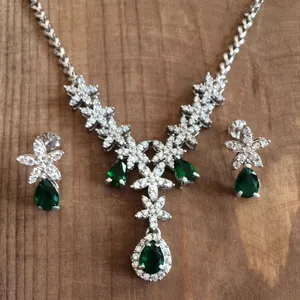 نیم ست نقره زنانه کد 2050