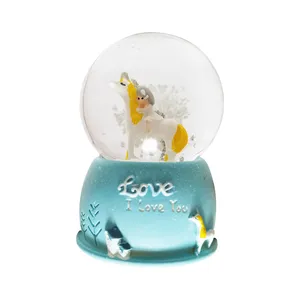 گوی مدل چراغدار طرح دختر و اسب سفید کد 01