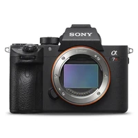 دوربین دیجیتال بدون آینه سونی مدل A7III بدون لنز