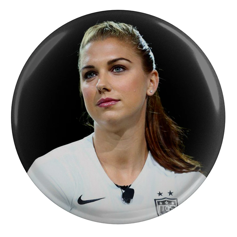 مگنت طرح بازیکن فوتبال بانوان تاتنهام الکس مورگان مدل S4585 