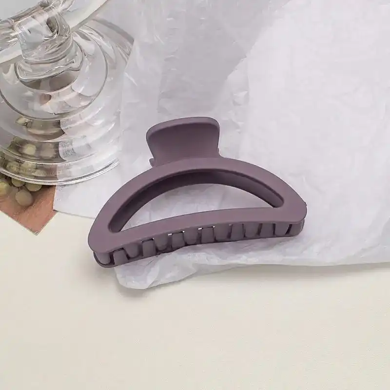 کلیپس مو زنانه مدل شمعی صدفی