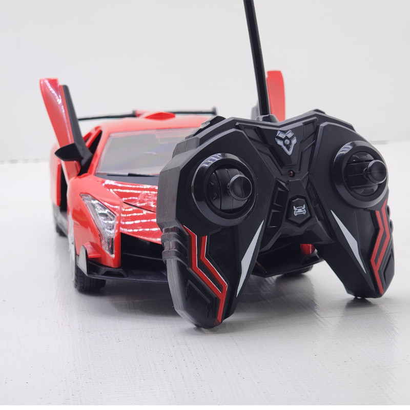 ماشین بازی کنترلی مدل فراری درب خفاشی