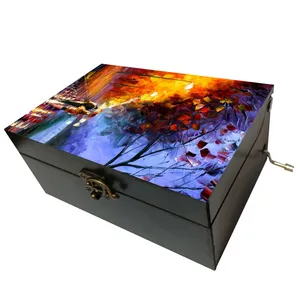 جعبه موزیکال مدل هندلی طرح عاشقانه خیابان انتزاعی کد b1065