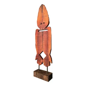 مجسمه مدل الین