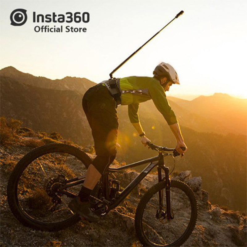 دوربین فیلم برداری ورزشی اینستا 360 مدل INSTA360 X3 به همراه لوازم جانبی