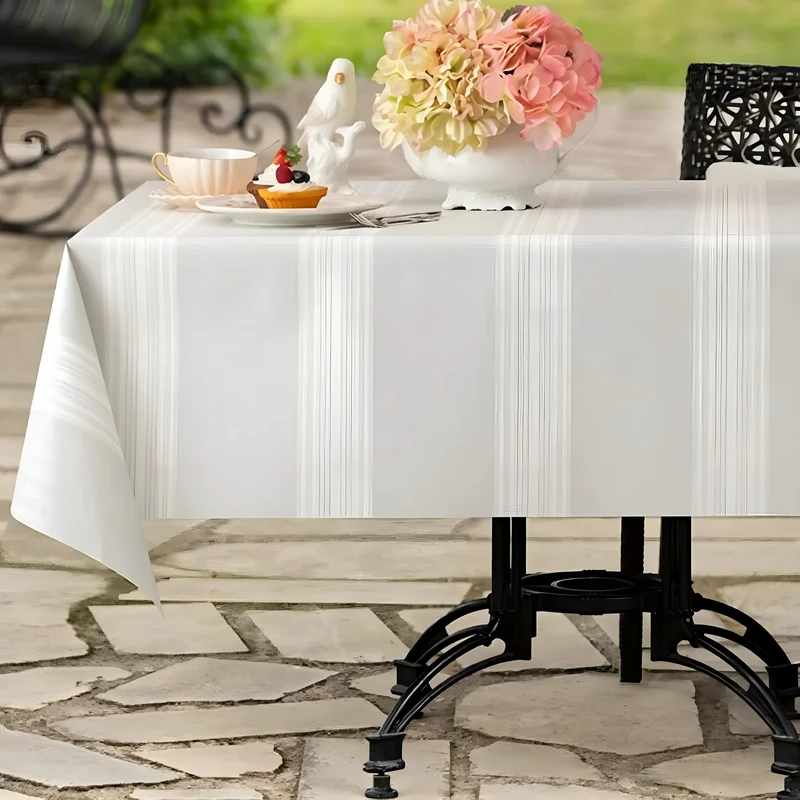 رومیزی مادام کوکو مدل Raymond Square سایز 140x140 سانتی‌متر