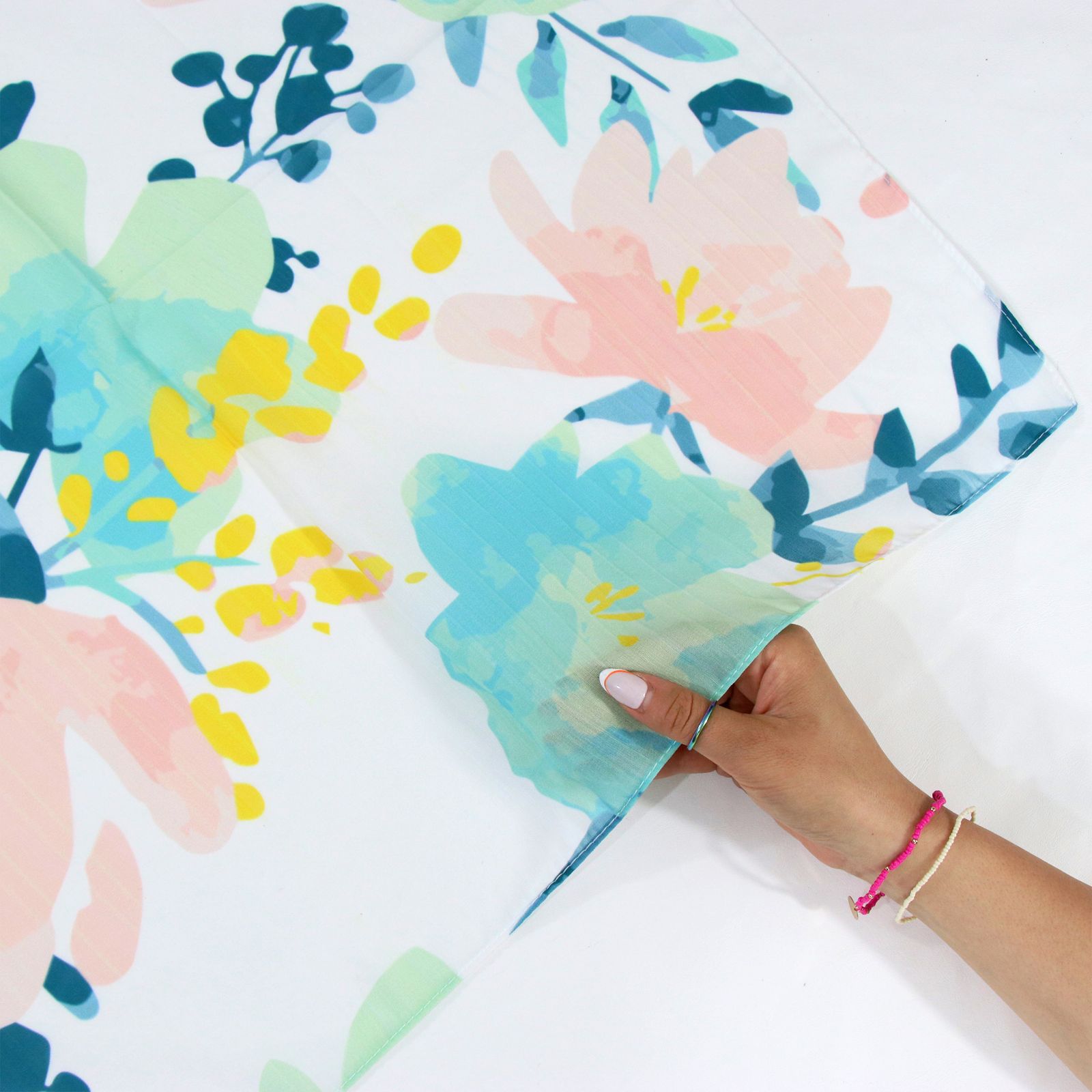 دستمال سر و گردن زنانه مدل مینی نخی گلدار کد a-2402 -  - 7