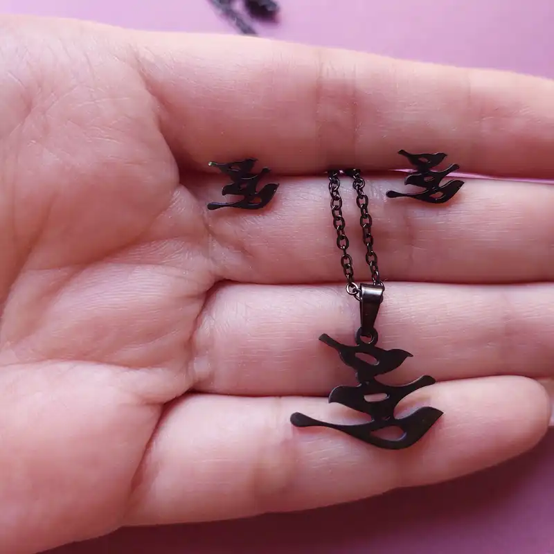 نیم ست زنانه مدل سه پرنده کد SET004