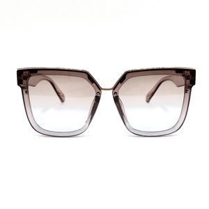 نقد و بررسی عینک آفتابی زنانه مدل Zz 65126 توسط خریداران