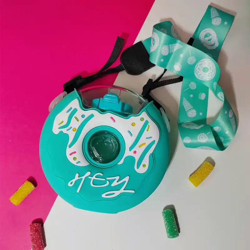 قمقمه کودک طرح دونات گنجایش 330 میلی لیتر