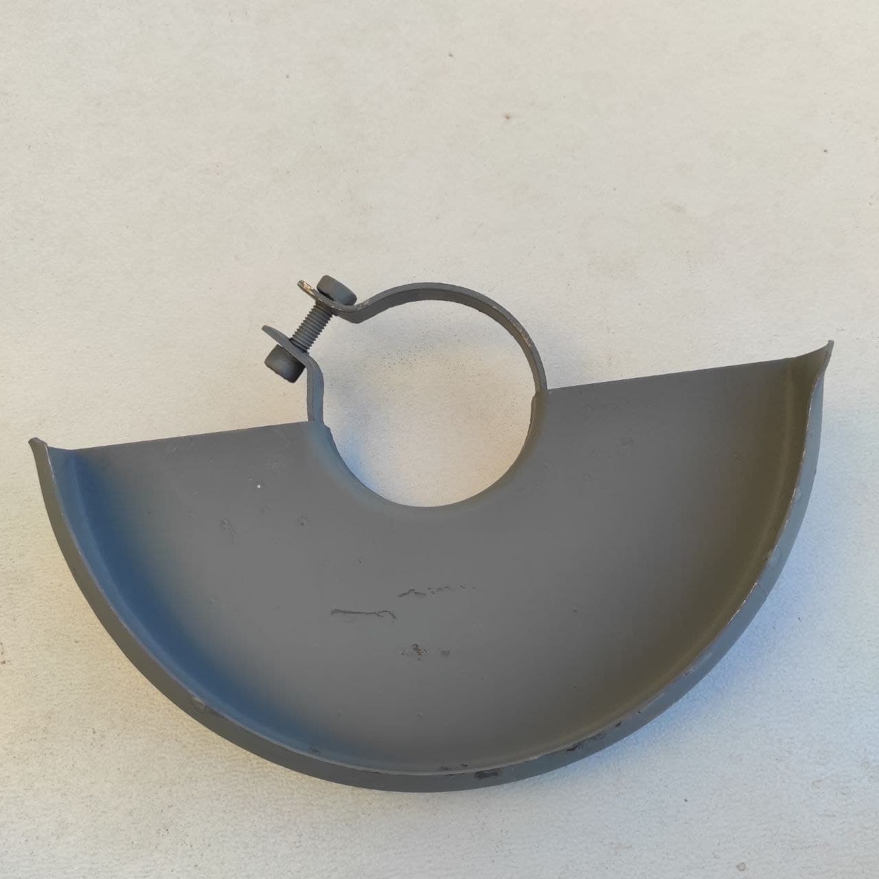 محافظ صفحه سنگ فرز مون‌لایت مدل 1330 مناسب برای فرز بوش