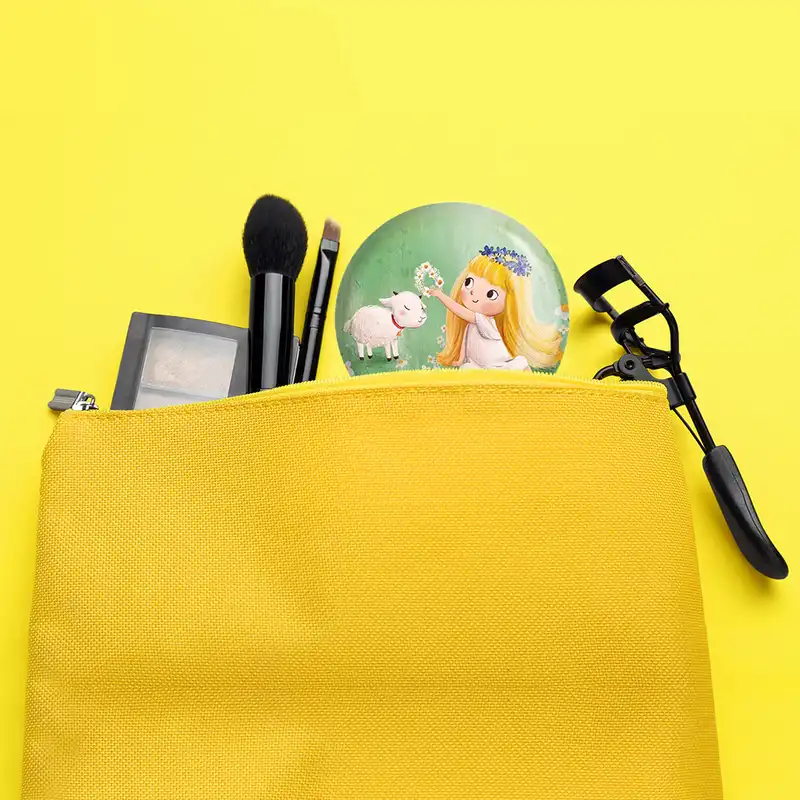 آینه جیبی خندالو مدل دخترانه فانتزی کد 25744