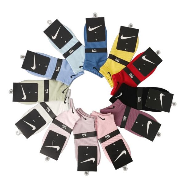 جوراب ورزشی ساق کوتاه زنانه مدل 0149 بسته 12 عددی