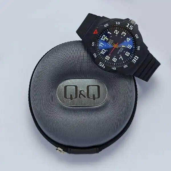ساعت مچی عقربه ای کیو اند کیو مدل vr18j005y