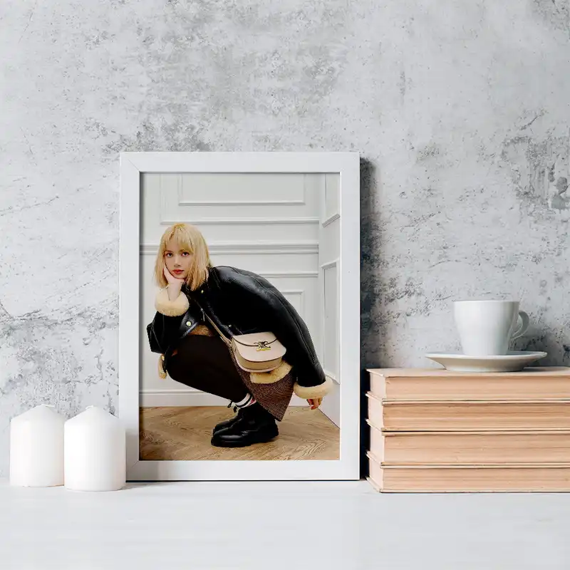 تابلو خندالو مدل لیسا گروه بلک پینک کد 16715