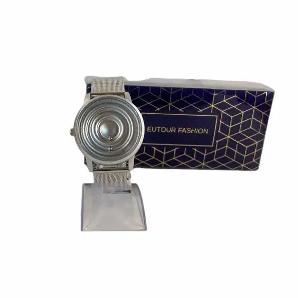 ساعت مچی عقربه ای یوتور مدل E041