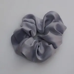 کش مو زنانه مدل اسکرانچی