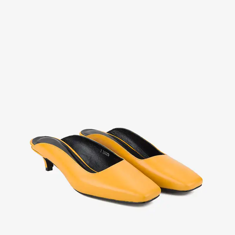 صندل زنانه چرم مشهد مدل J2620