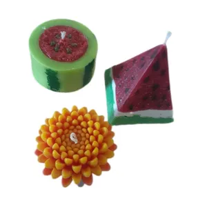 شمع دست ساز معطر مدل یلدا با رایحه وانیل زمان اتمام 60 ساعت مجموعه 3 عددی