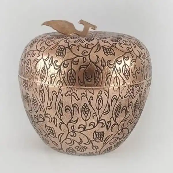 قندان مسی طرح سیب قلم زنی کد ZH04.6