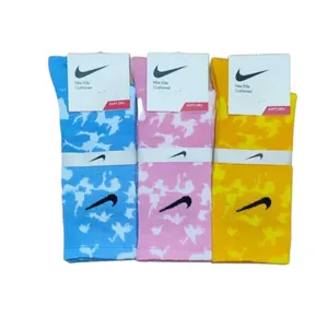 جوراب ساق بلند مدل آبرنگی مجموعه سه عددی 