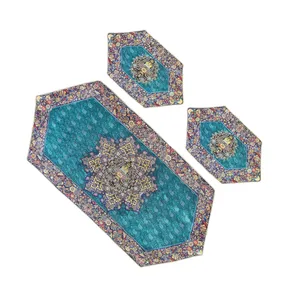 ست 3 تکه رومیزی ترمه عدل طرح گل فرنگ زمرد