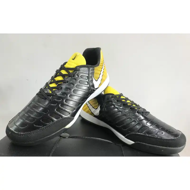 کفش فوتسال مردانه مدل تمپو x