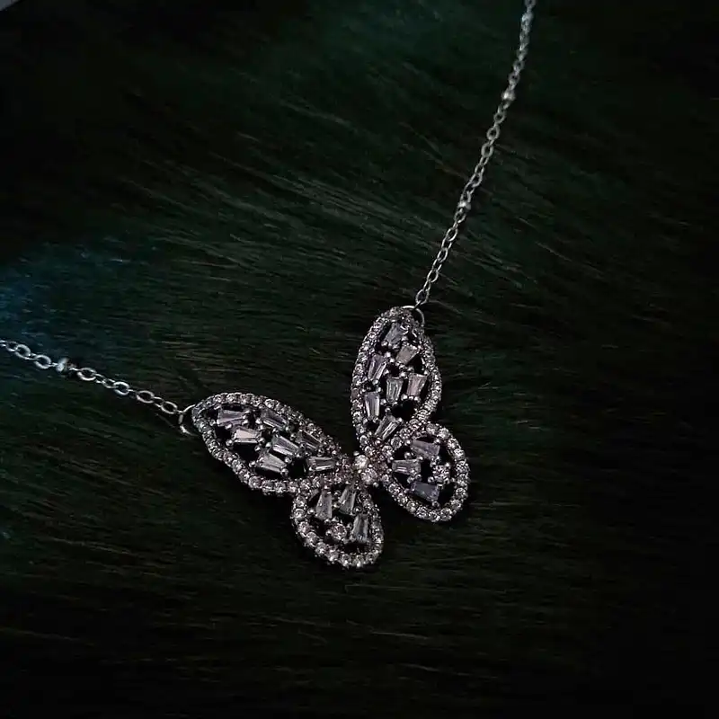 گردنبند زنانه مدل  استیل پروانه