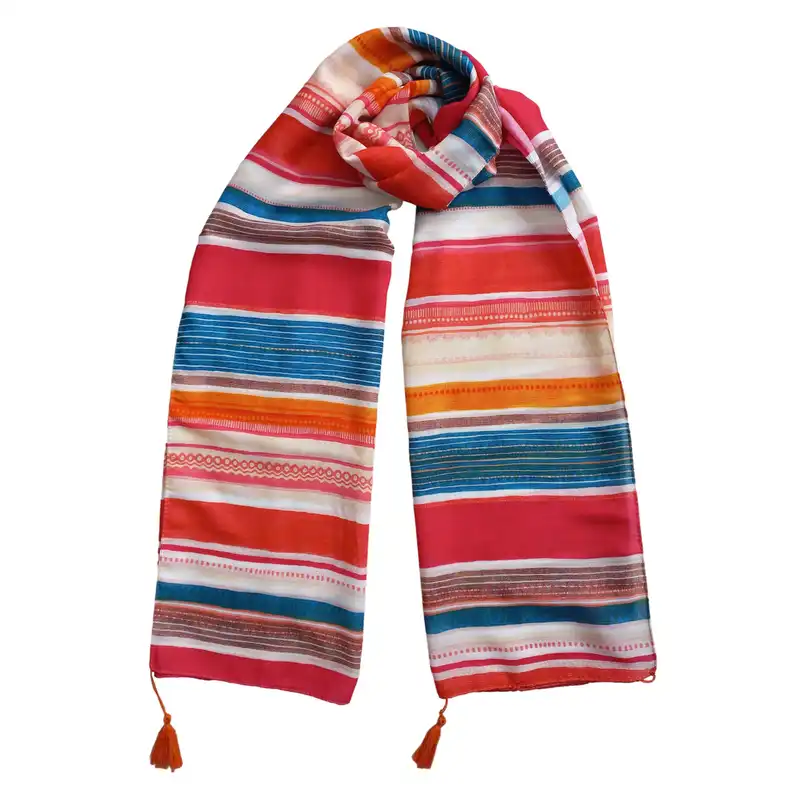 شال زنانه مدل نخی تابستانی راه راه رنگین کمانی