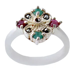  انگشتر نقره زنانه بازرگانی میلادی مدل یاقوت وزمرد کد AW_453